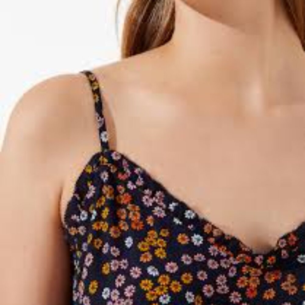Daisy Ruffle Cami - Picture 2 of 3